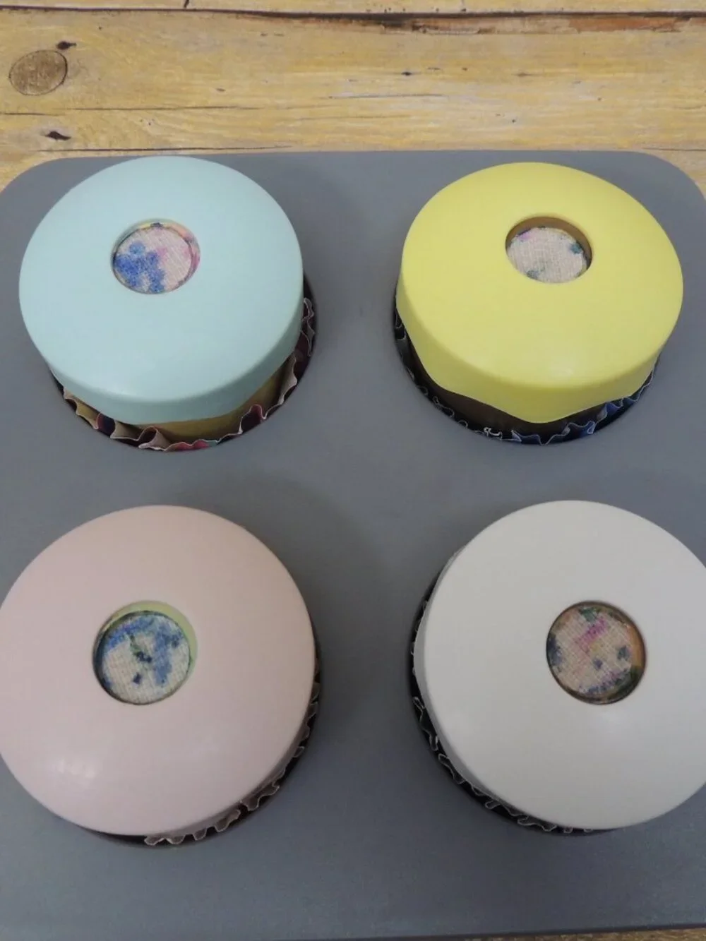 Melissa and Doug Cupcake Set